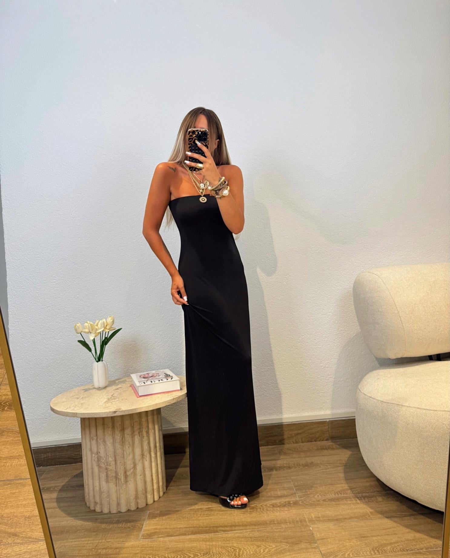 Straplez Sandy Siyah Maxi Elbise