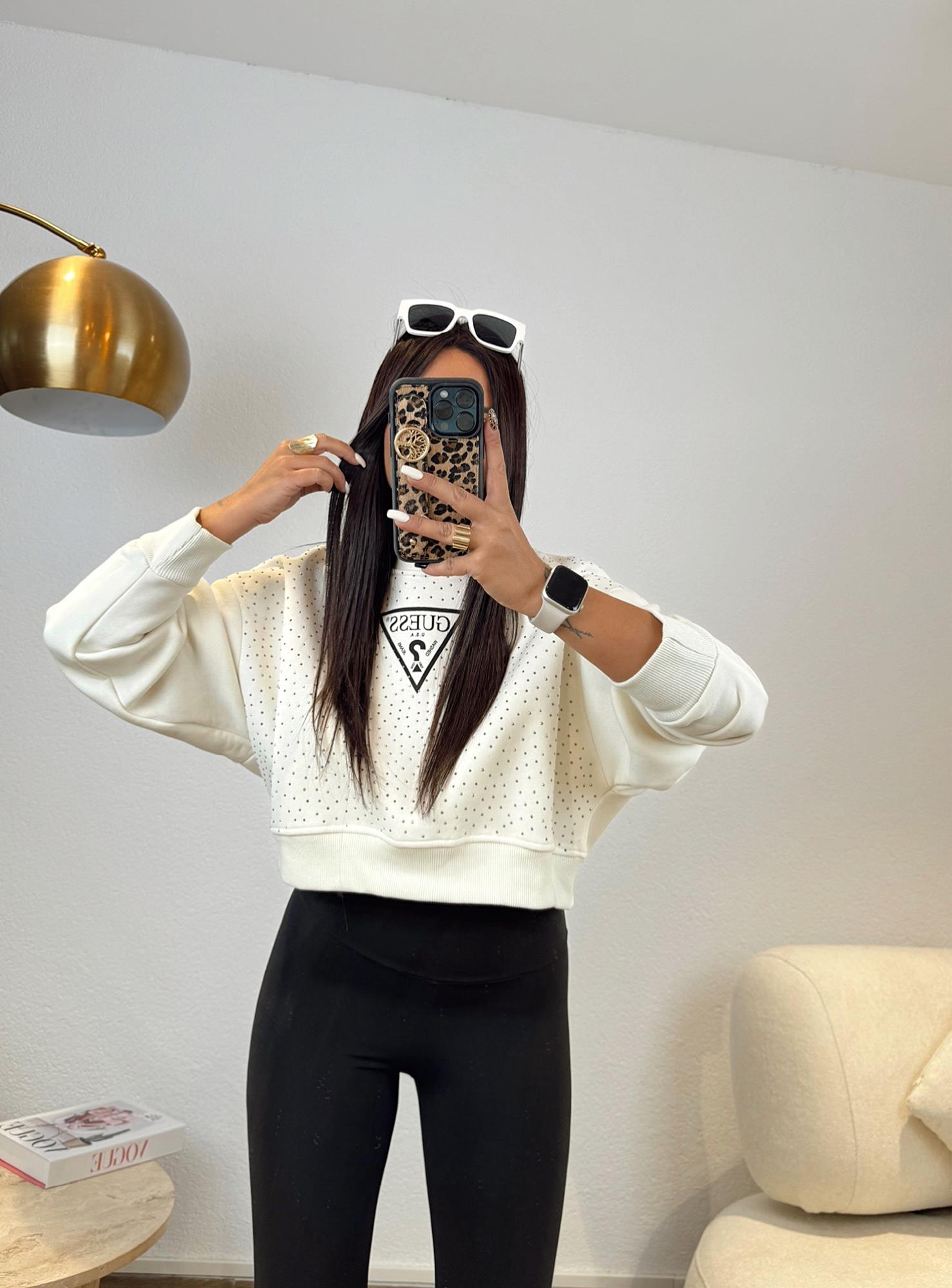 Taşlı Marka Model Beyaz Sweatshirt
