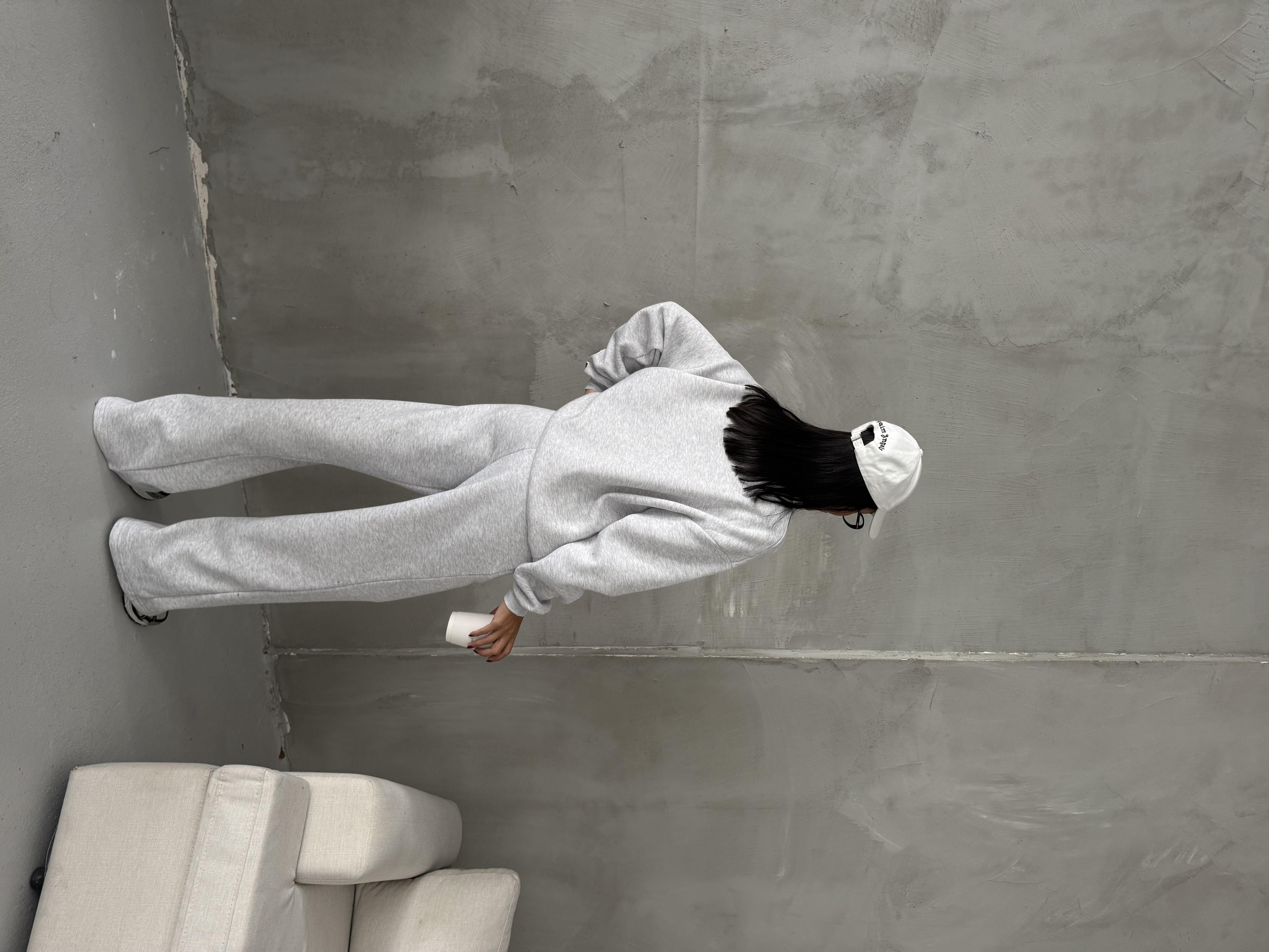 ACADEMIE MARKA MUADİLİ BASKILI TAKIM GRİ