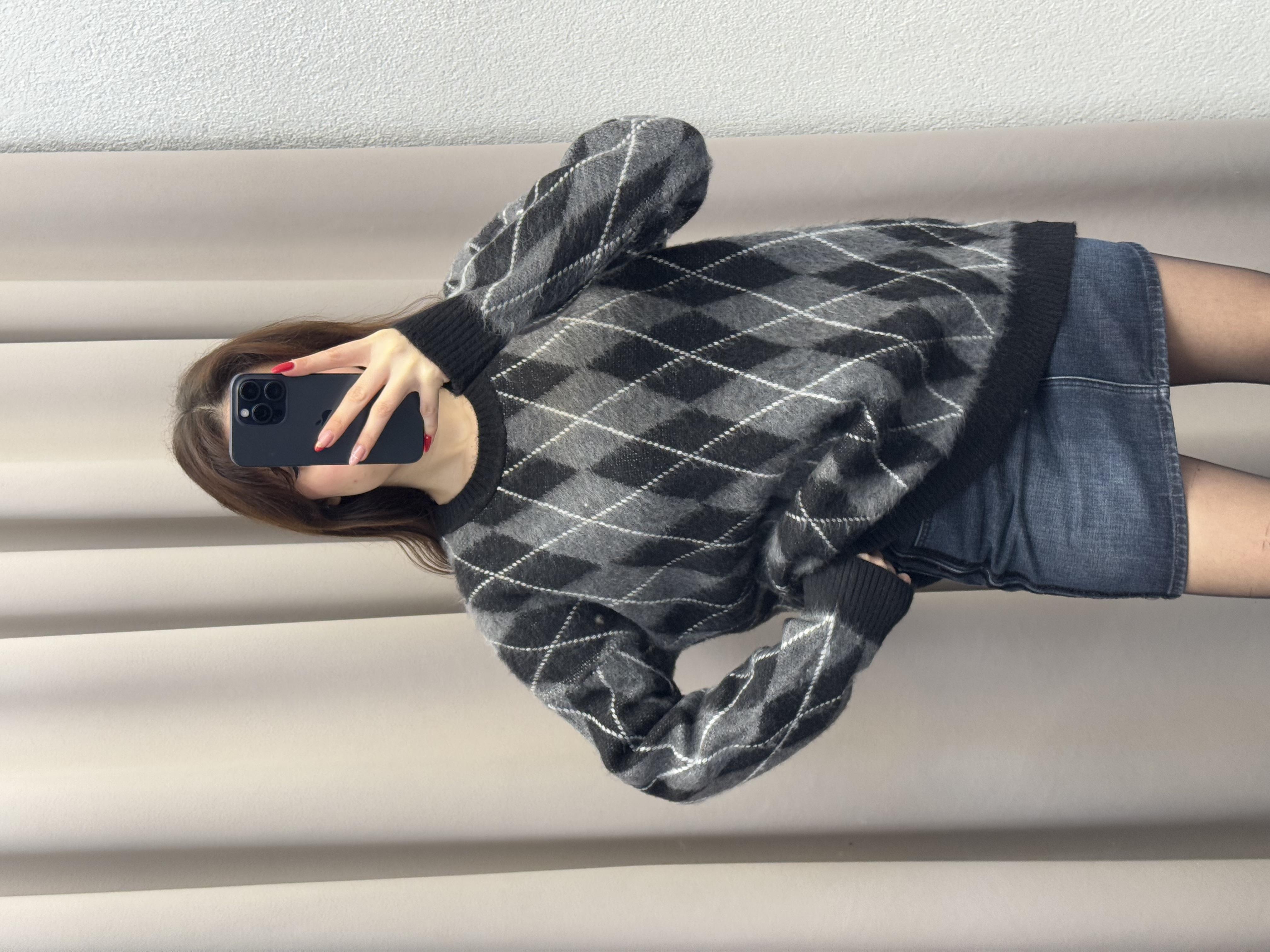 BAKLAVA DESEN OVERSİZE KALIP KAZAK SİYAH