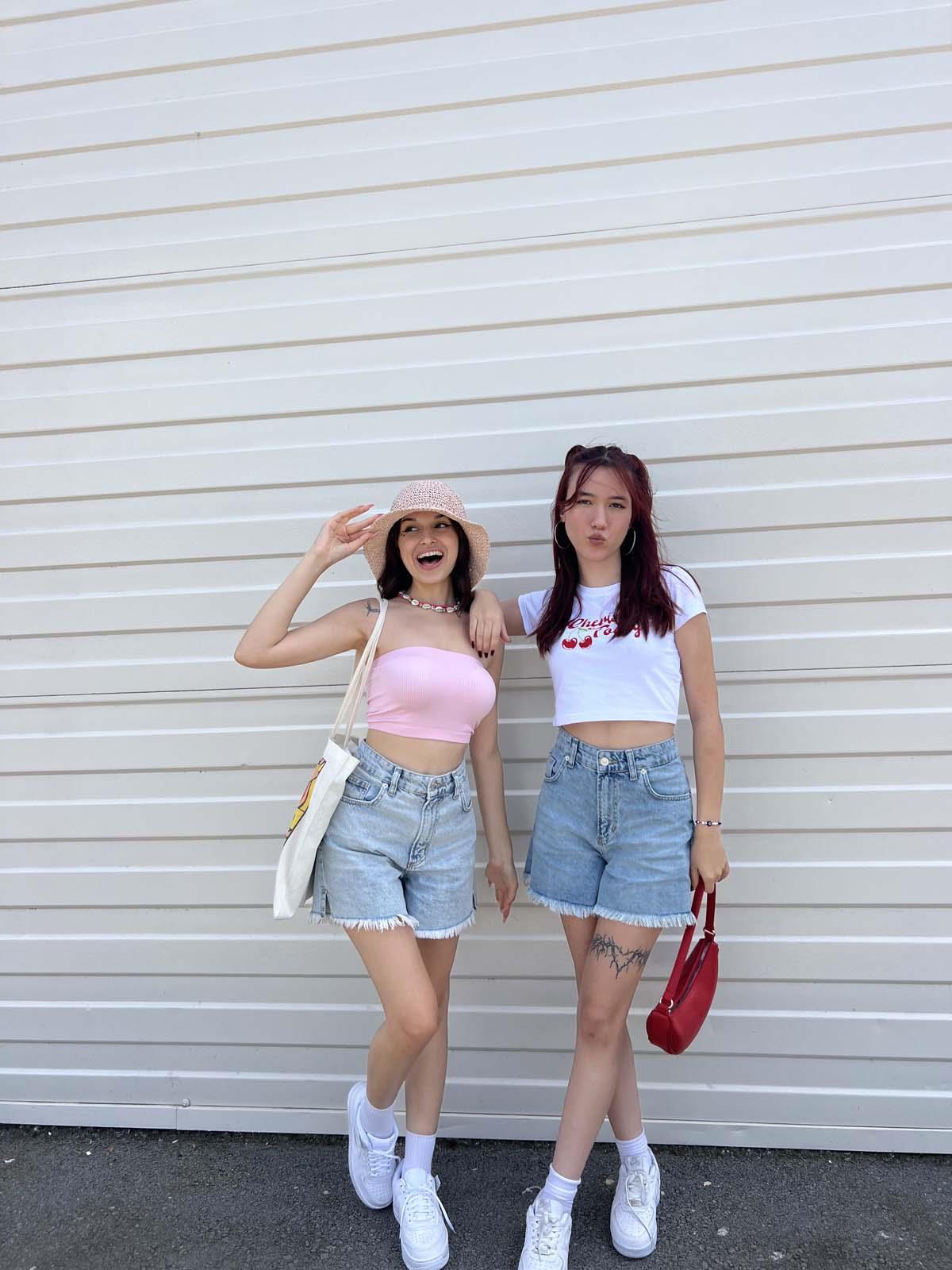 BF Püsküllü Dark Mom Kot Şort