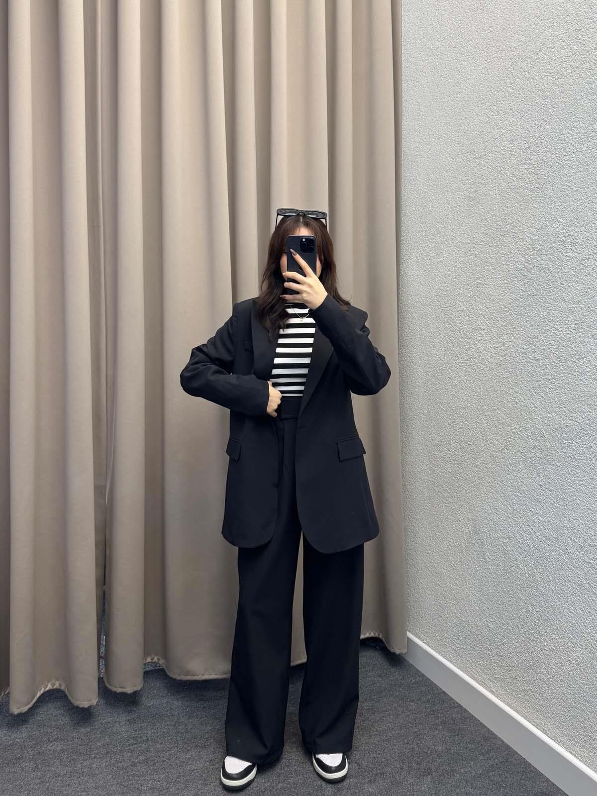 Çizgili Sırt Dekolteli Crop