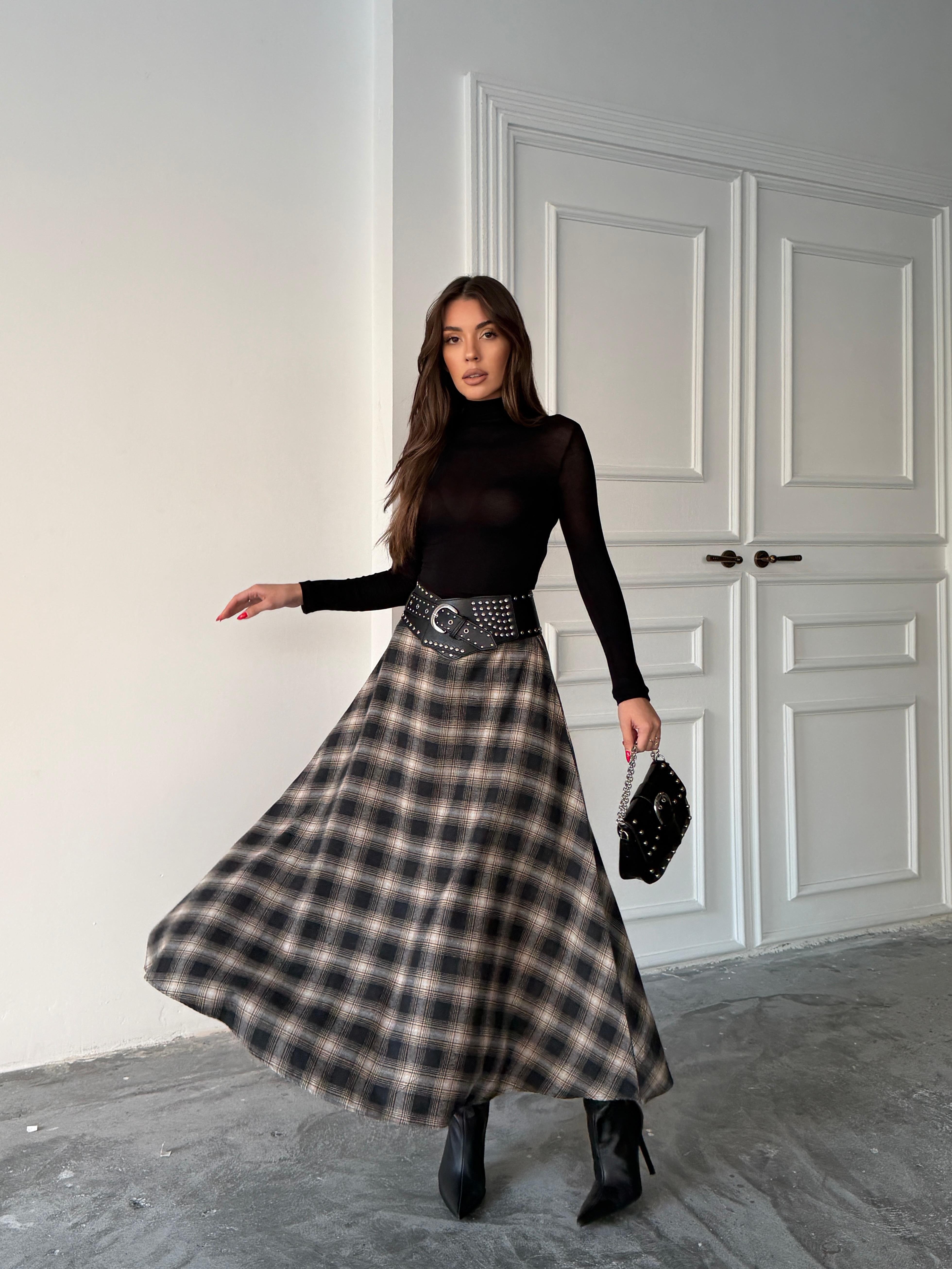 EKOSE KLOŞ ETEK UZUN BOY BEJ-SİYAH