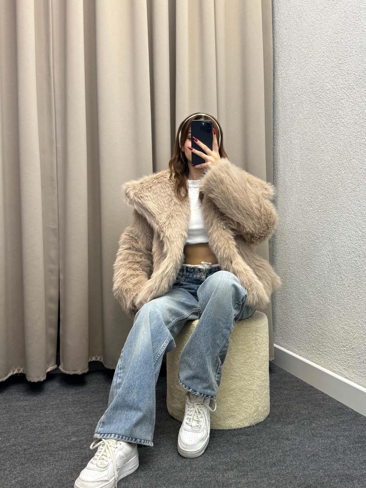 Foggia Şal Yaka Krem Kürk Ceket