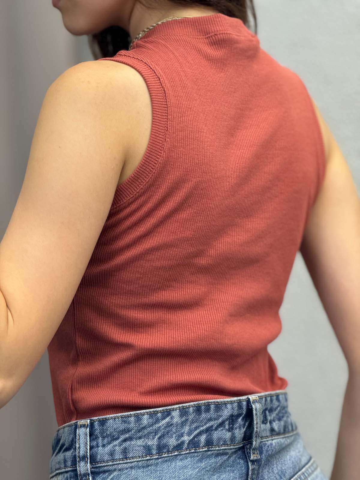 Gems Halter Yaka Mercan Atlet