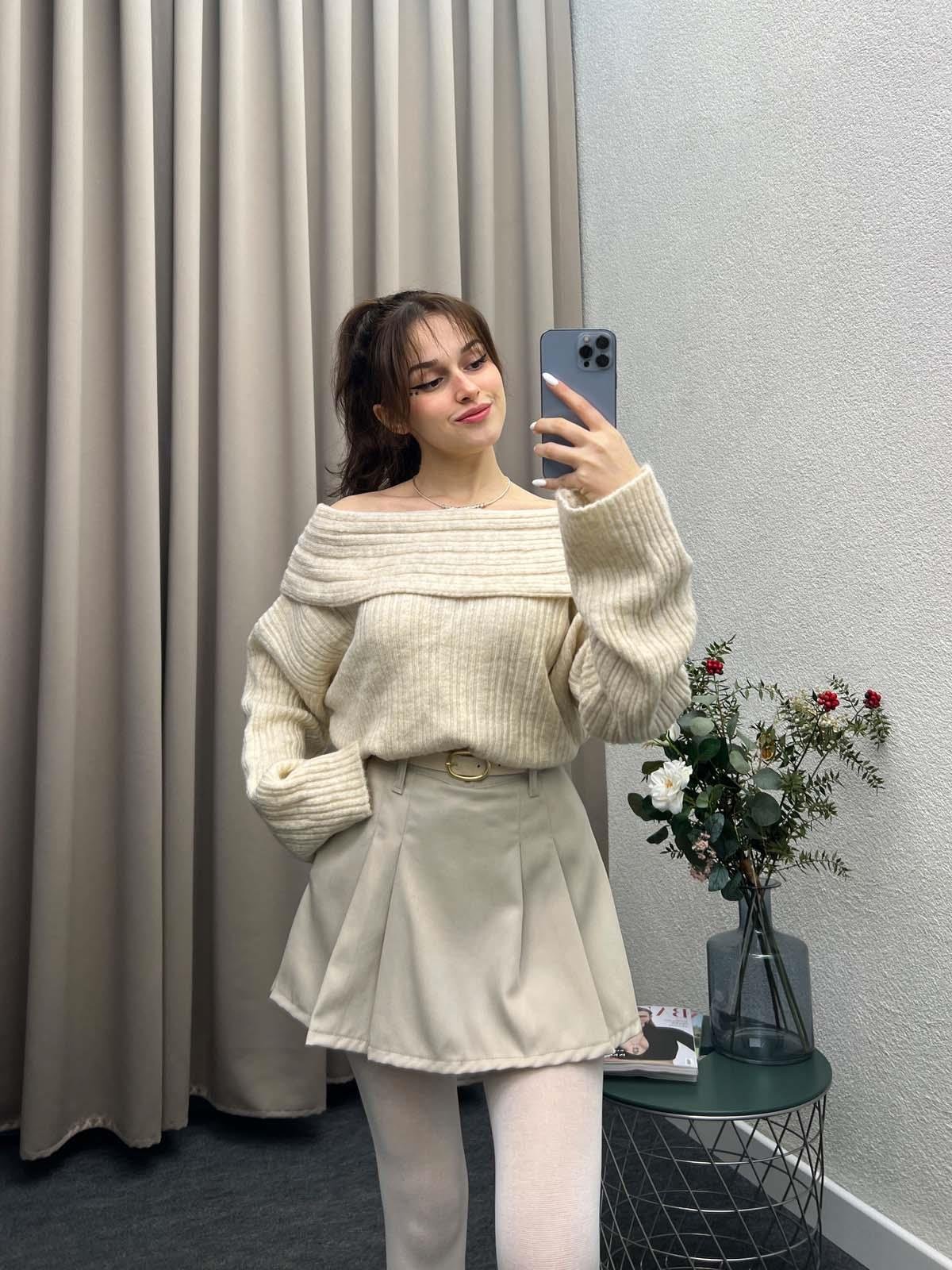 Gravity Krem Triko Oversize Kazak