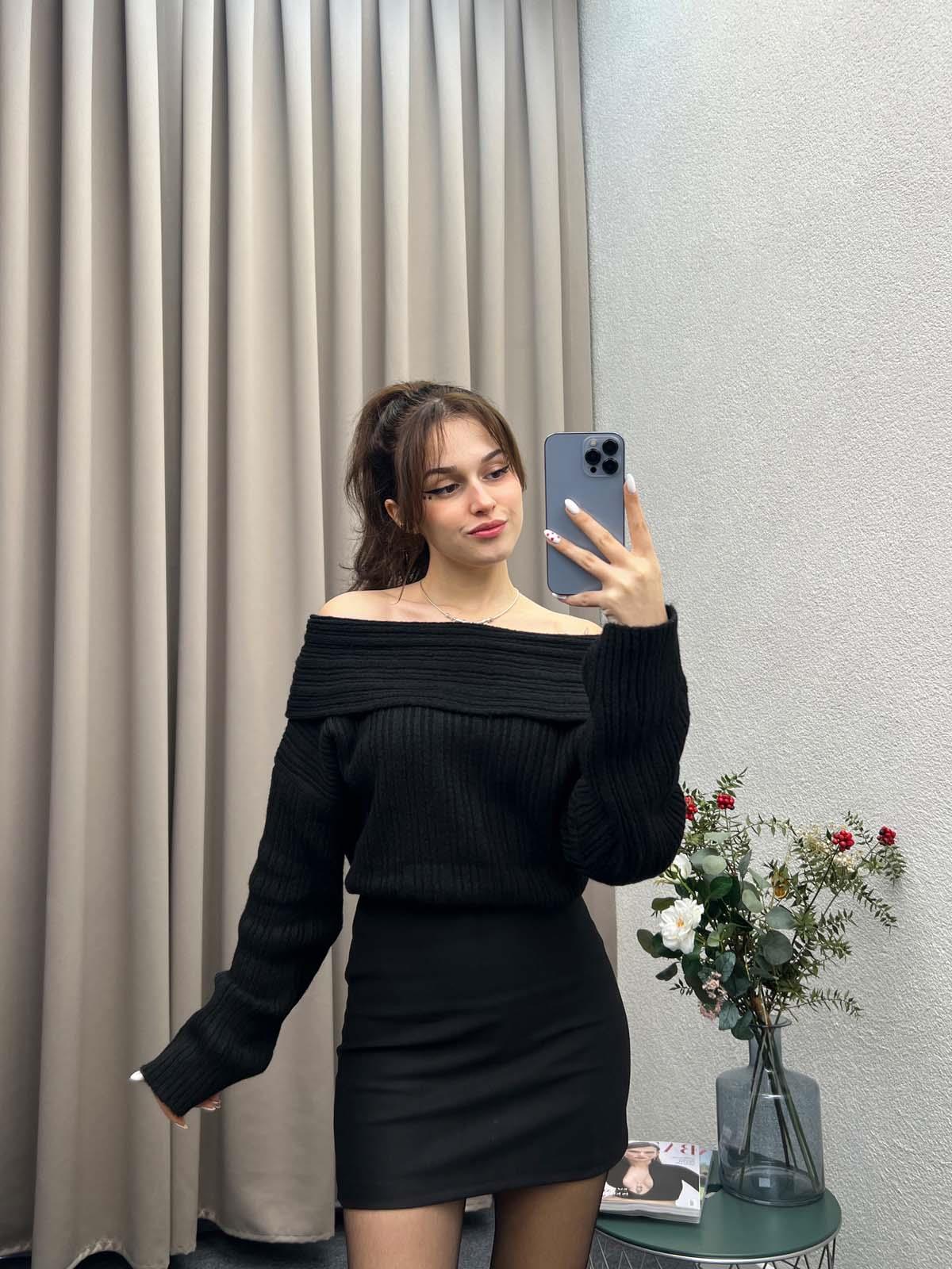 Gravity Siyah Triko Oversize Kazak