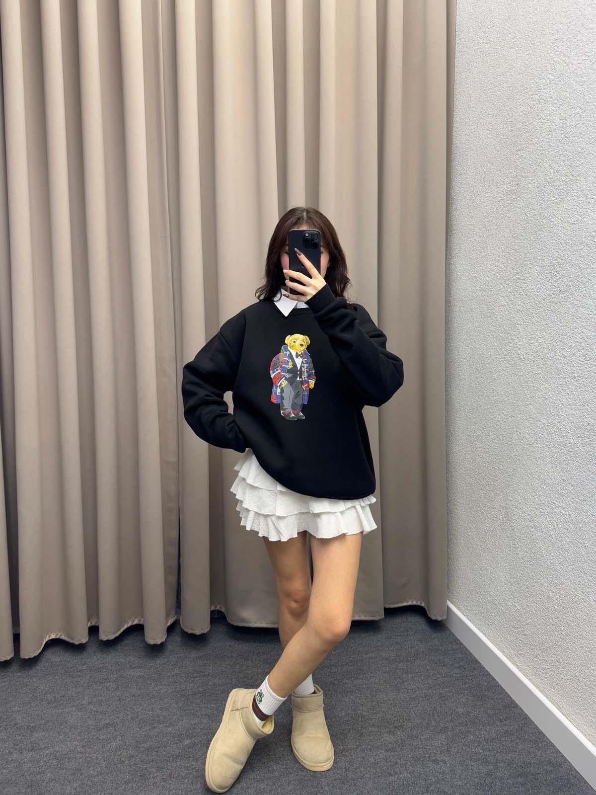 Hariba Ayıcık Basklılı Siyah Sweatshirt