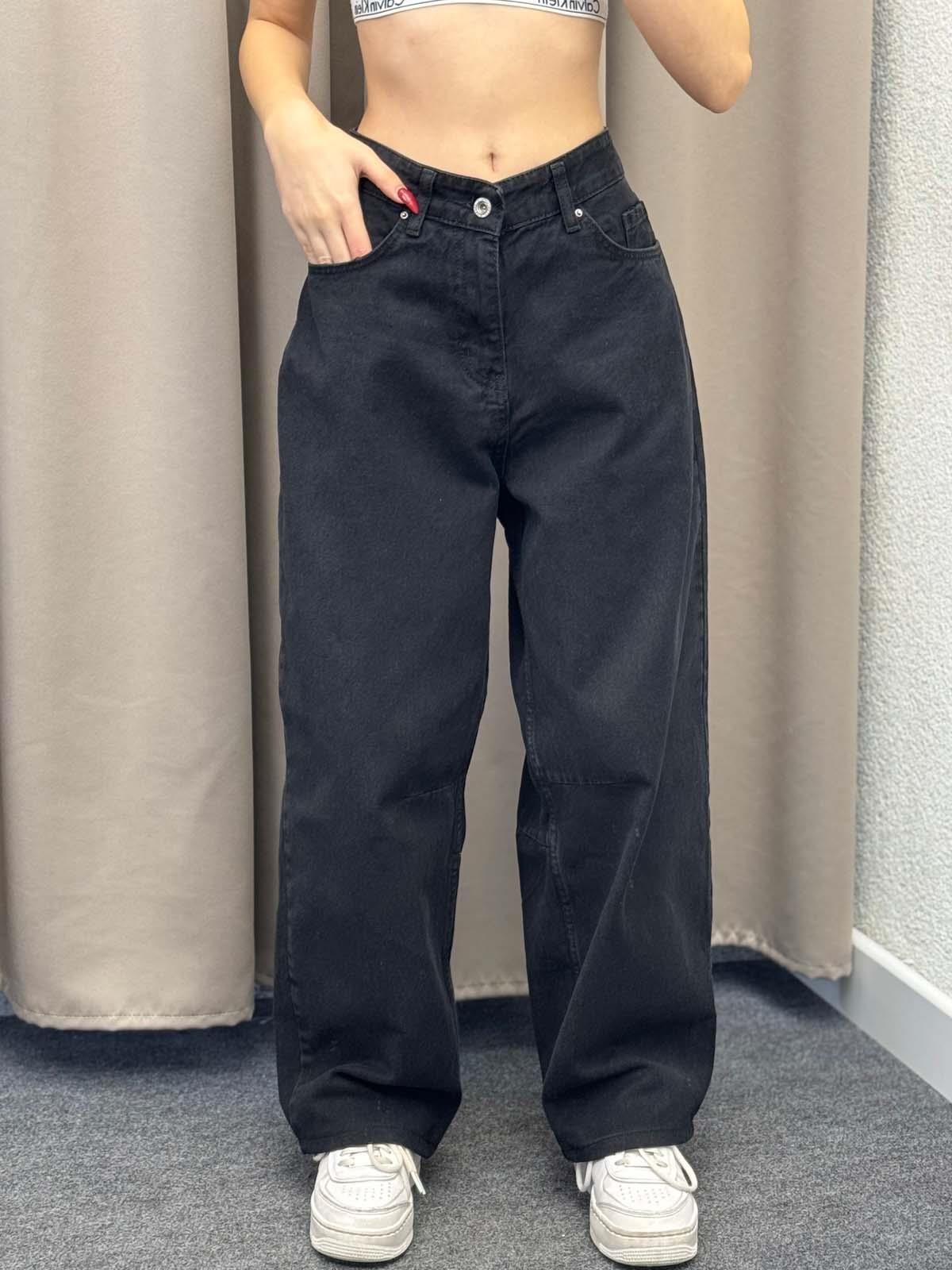 Kemer Detaylı Siyah Baggy Jean