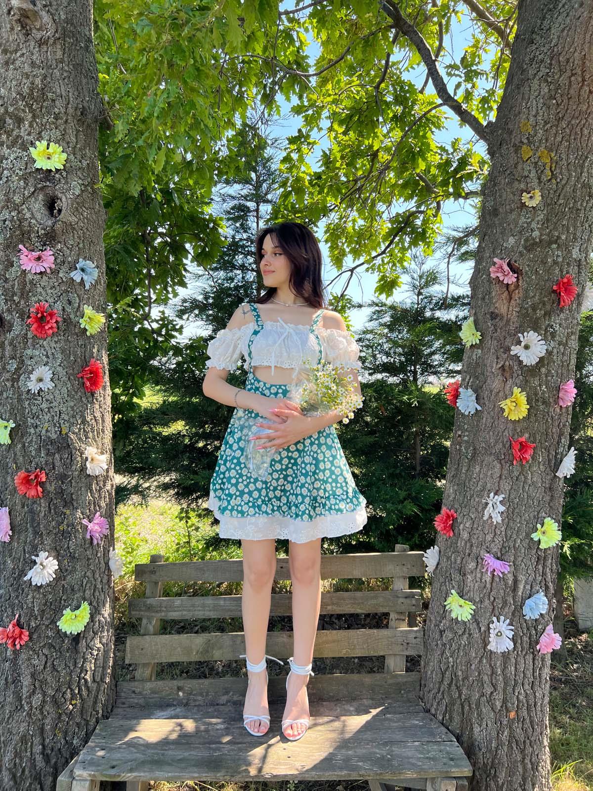 Merida Yeşil Garnili Çiçekli Elbise