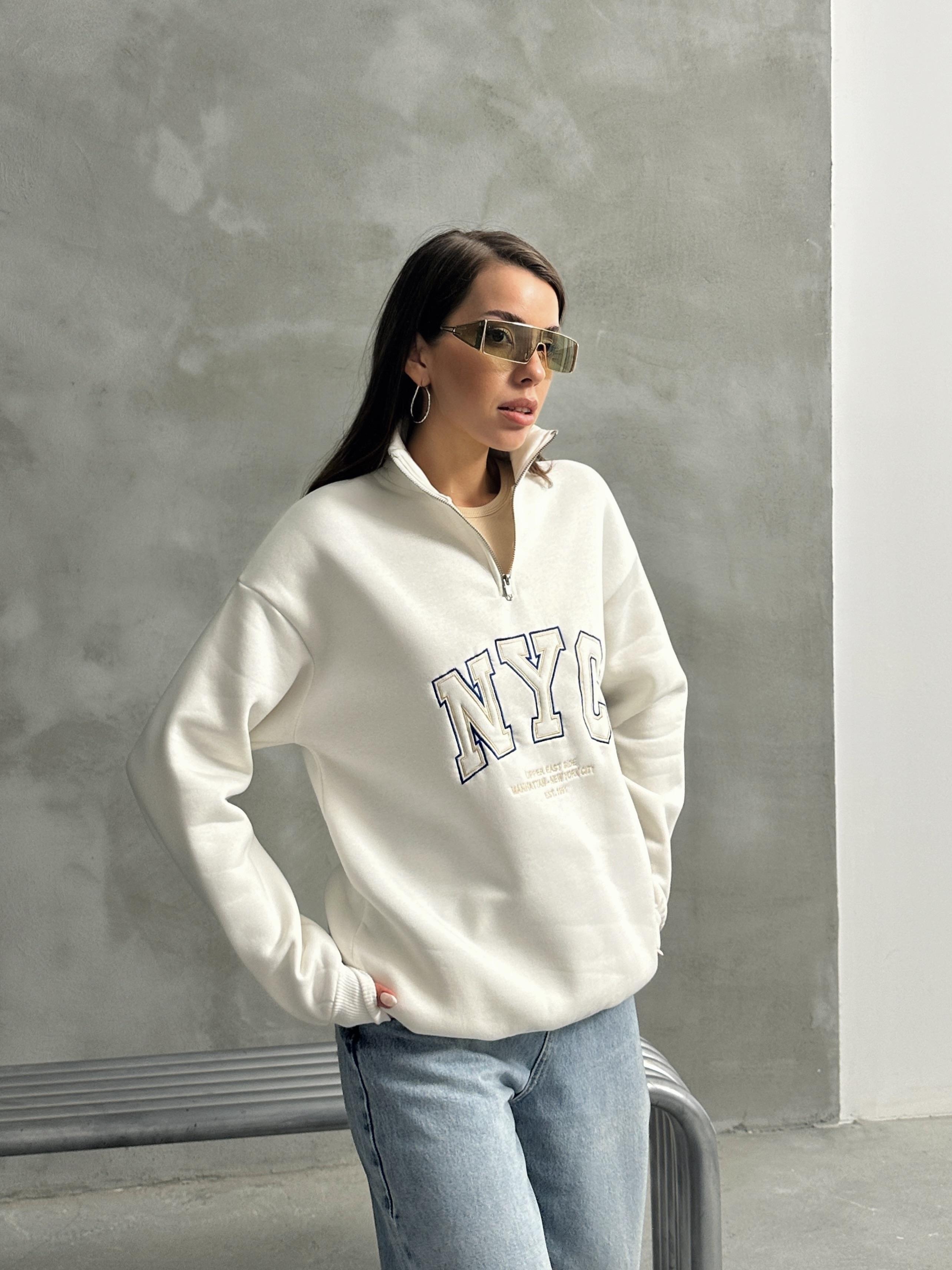 NYC NAKIŞ İŞLEMELİ SWEATSHIRT BEYAZ