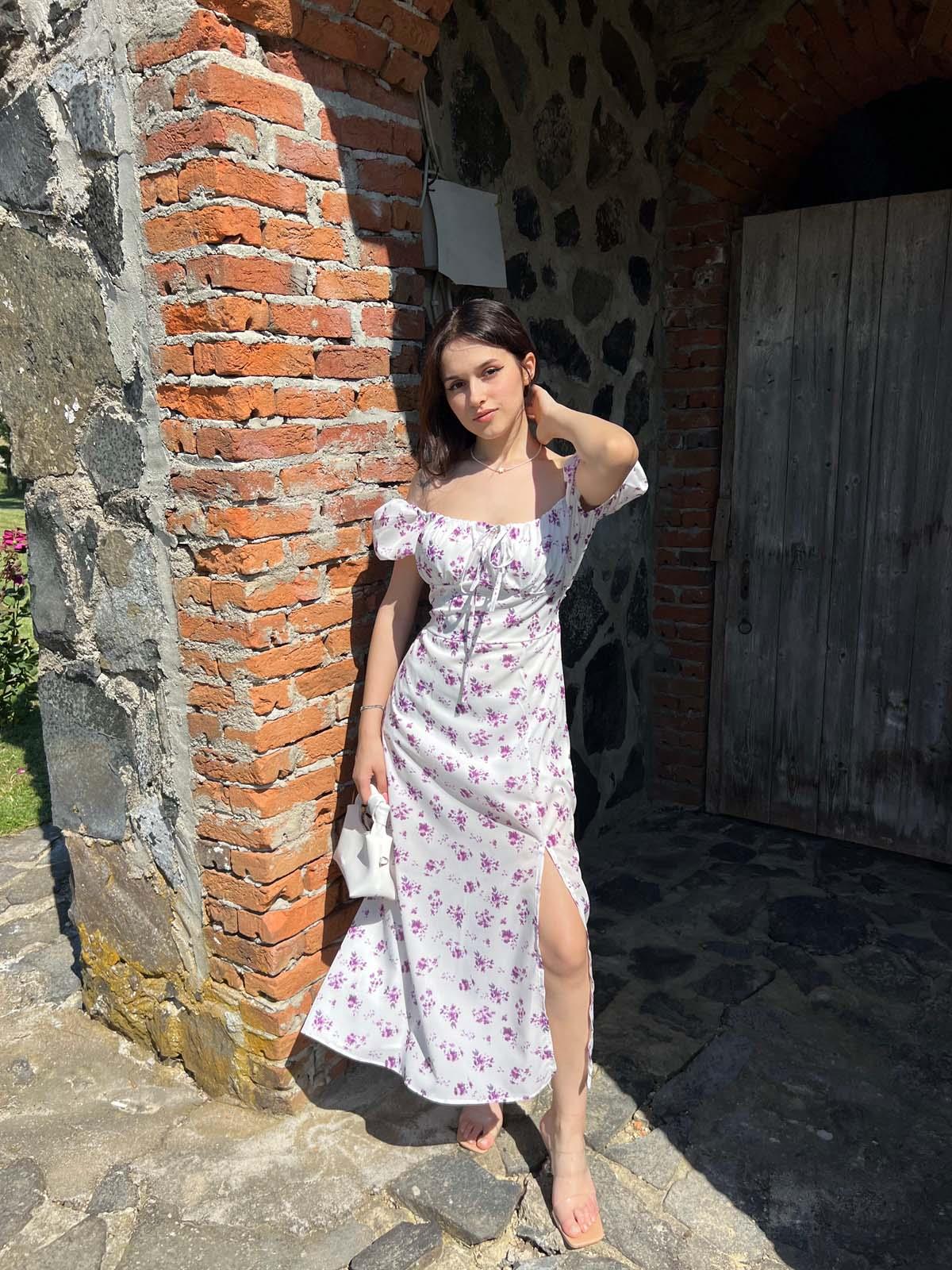 Önü Büzgü Ve Bağcıklı Yırtmaç Detay Mor Elbise