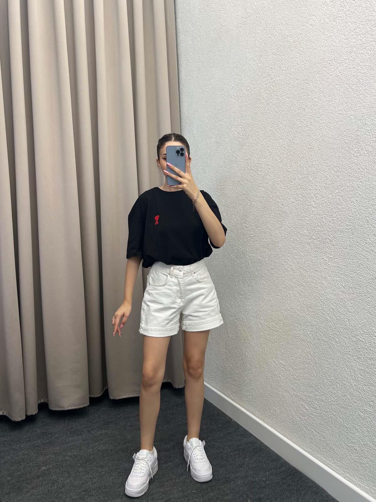 Rise Beyaz Bermuda Şort