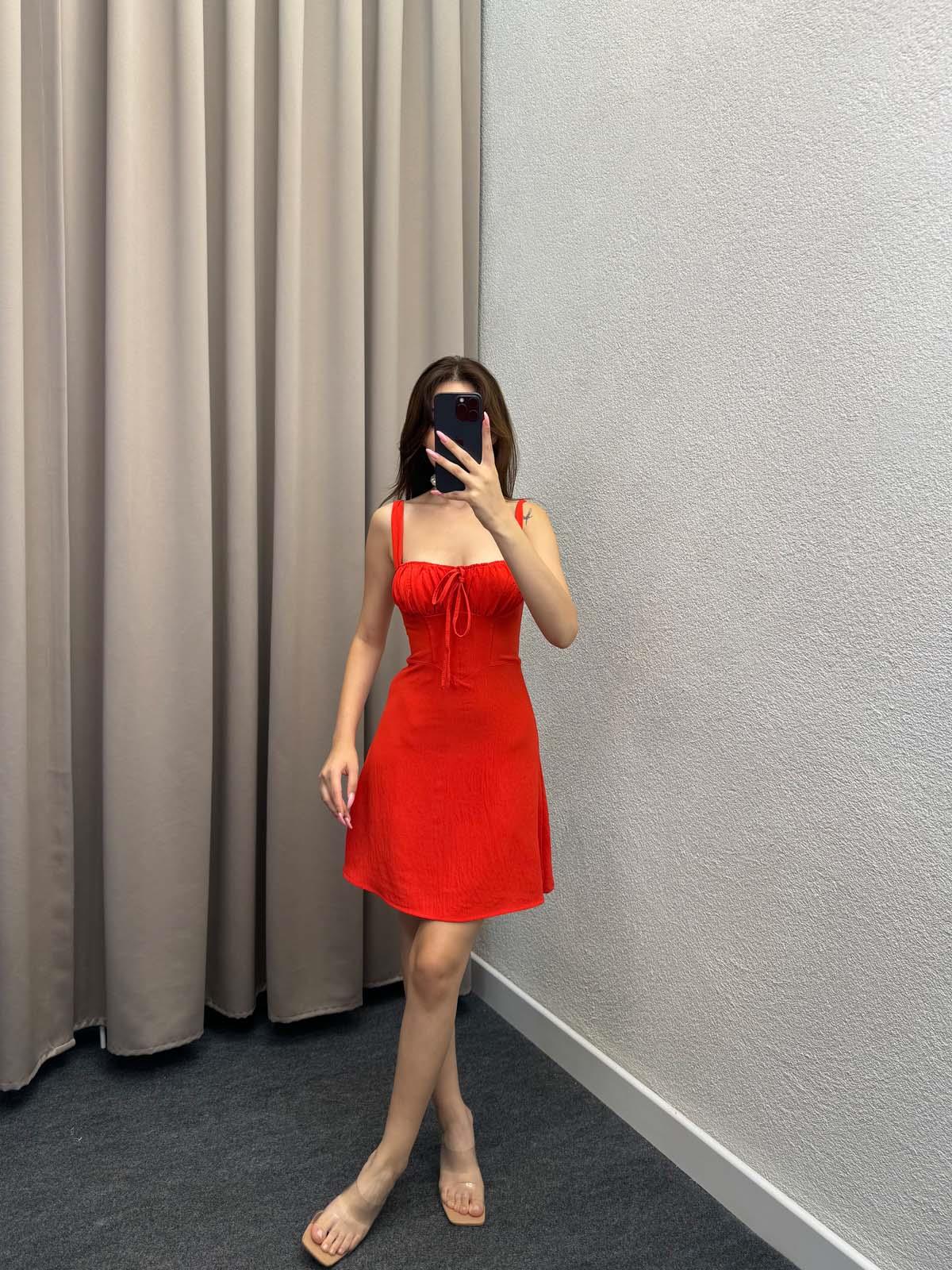 Sırt Drape Askılı Mini Kırmızı Elbise
