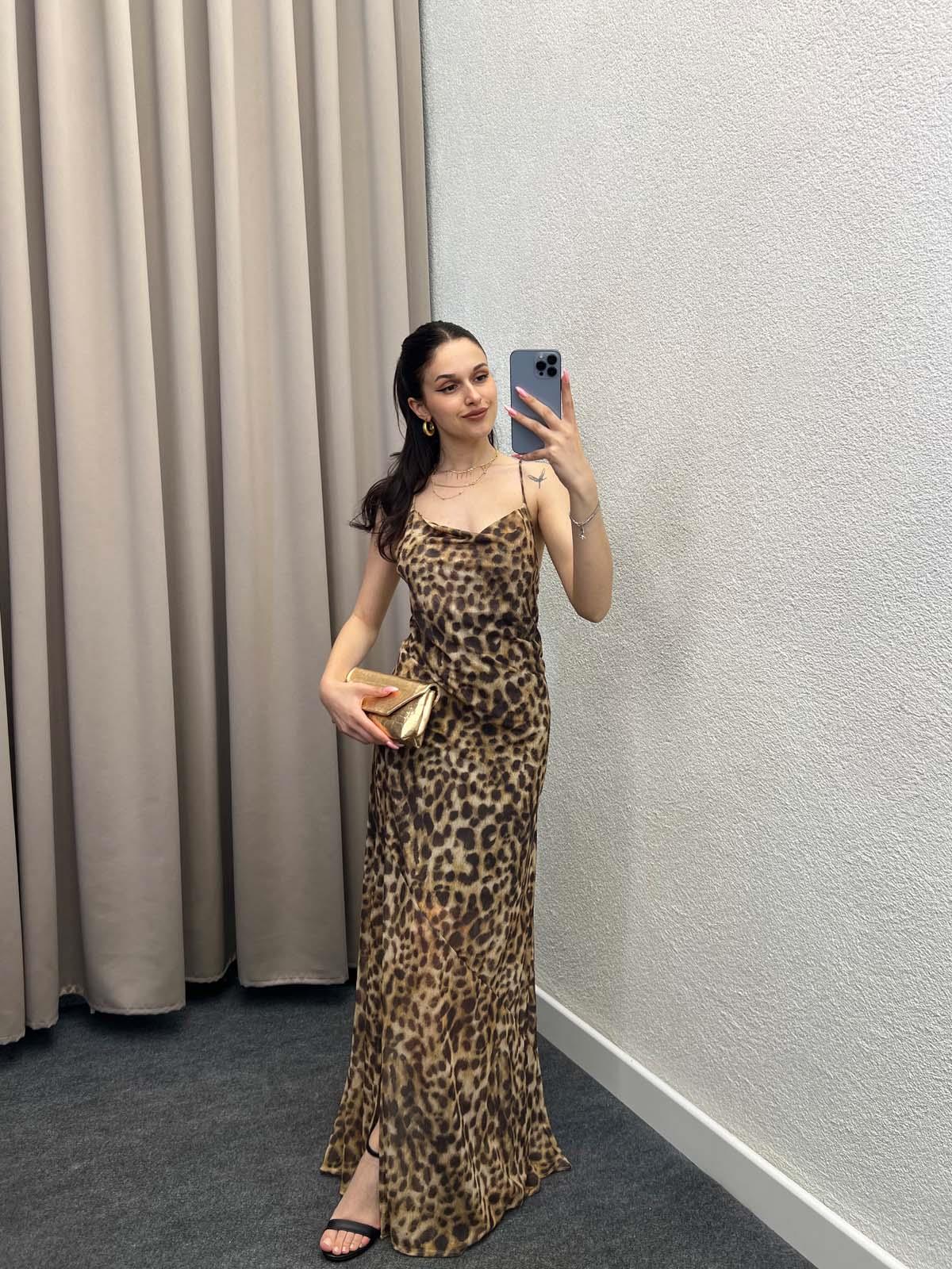 Tiger Leopar Desenli Sırt Dekolteli Yırtmaçlı Elbise