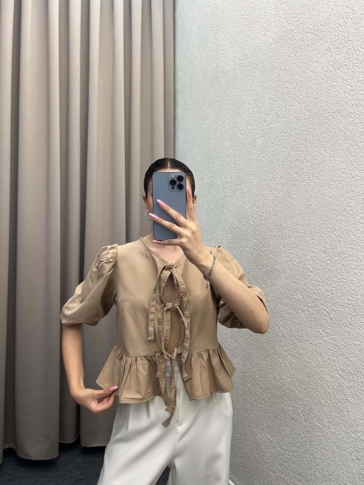 Voleta Önü Bağlamalı Kahve Bluz