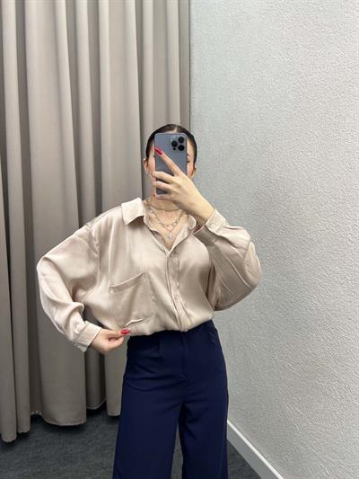 Adelina Bej Oversize Gömlek