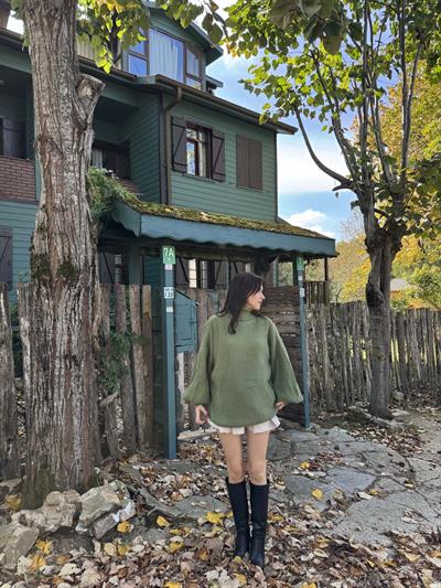 Beay Balon Kol Boğazlı Mint Kazak