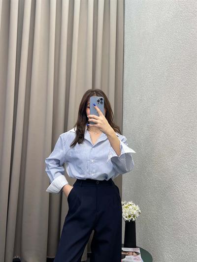 Clasic Sırt Detay Çizgili Gömlek