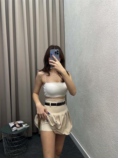 Enjoy Piliseli Krem Şort Etek