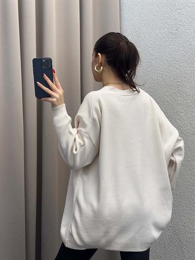 Gold Düğmeli Salaş Krem Hırka