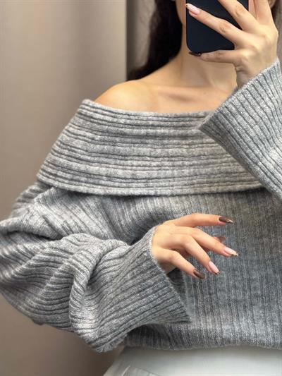 Gravity Gri Oversize Triko Kazak