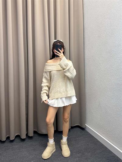 Gravity Krem Oversize Triko Kazak