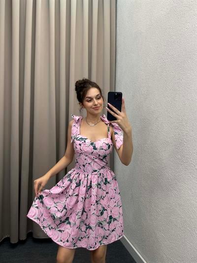 Güllü Pembe Bani Elbise