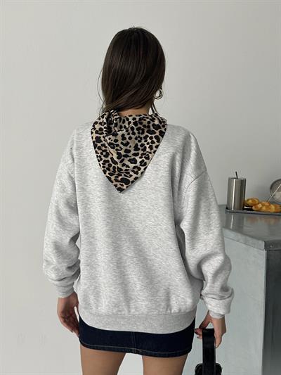 KAPLAN NAKIŞ İŞLEMELİ FULAR DETAYLI SWEAT GRİ
