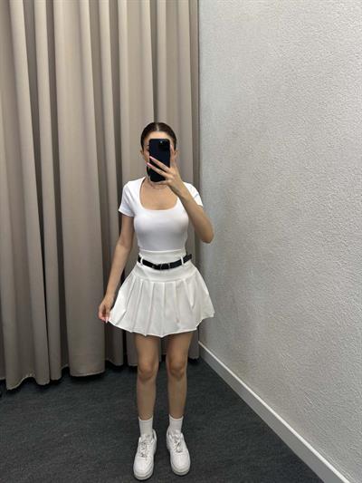 Kneph Kare Yaka Beyaz Crop