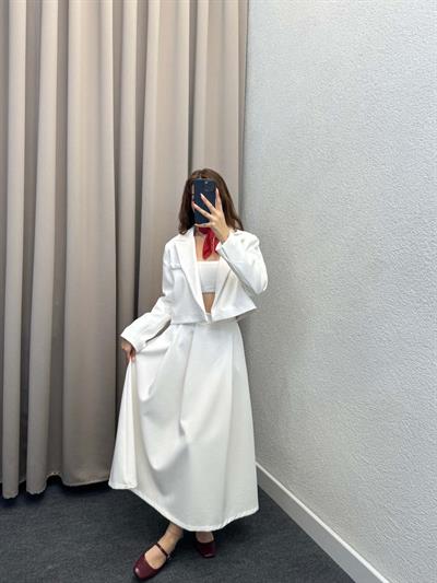 Krep Mini Beyaz ceketli takım