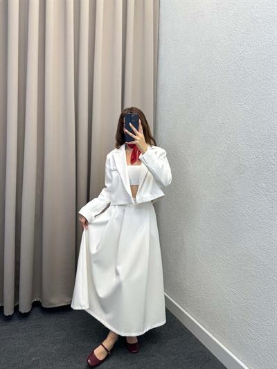 Krep Mini Beyaz ceketli takım