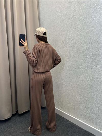 Lear Bej Fitilli Triko Takım