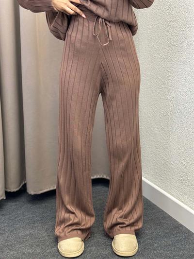 Lear Bej Fitilli Triko Takım