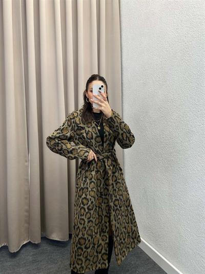 Leopar Desen İçi Astarlı Kaşe Kaban