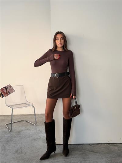 OYS BUZY KUMAŞ PARMAK GEÇME BLUZ KAHVE