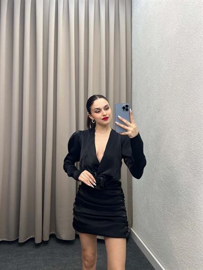 Rose Siyah Parlak Saten Straplez Elbise