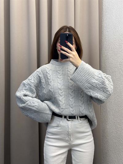 Saç Örgülü Pinterest Gri Kazak