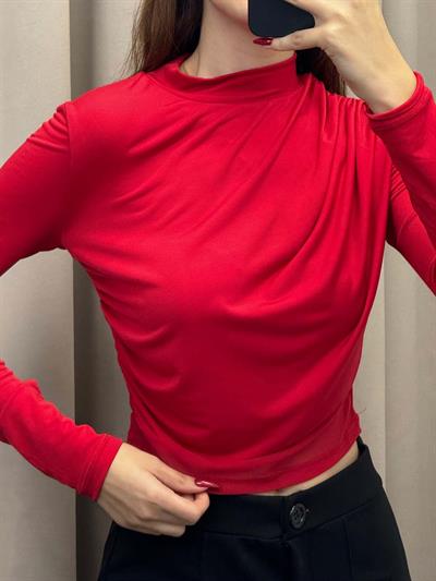 Sandy Büzgülü Kırmızı Bluz