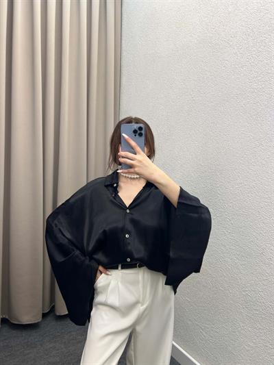 Saten Siyah Yarasa Kol Gömlek