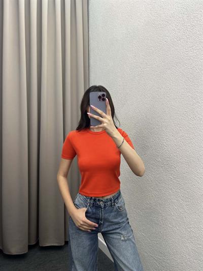 Snow Turuncu Basic Crop