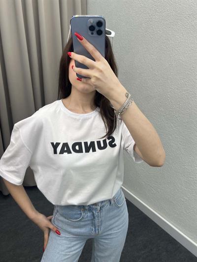 Sunday Beyaz Oversize Tshirt
