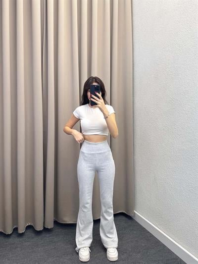 Tiktok Viral Gri Eşofman