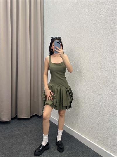 Kontsrat Kalın Pilili Tulum Elbise