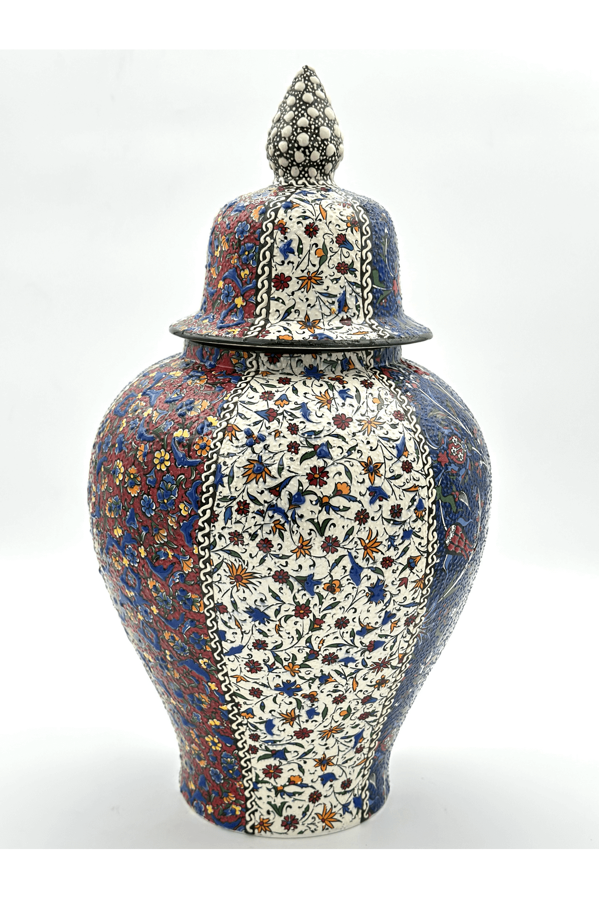 Handmade Decorative Ceramic Vase Jar With Lid 