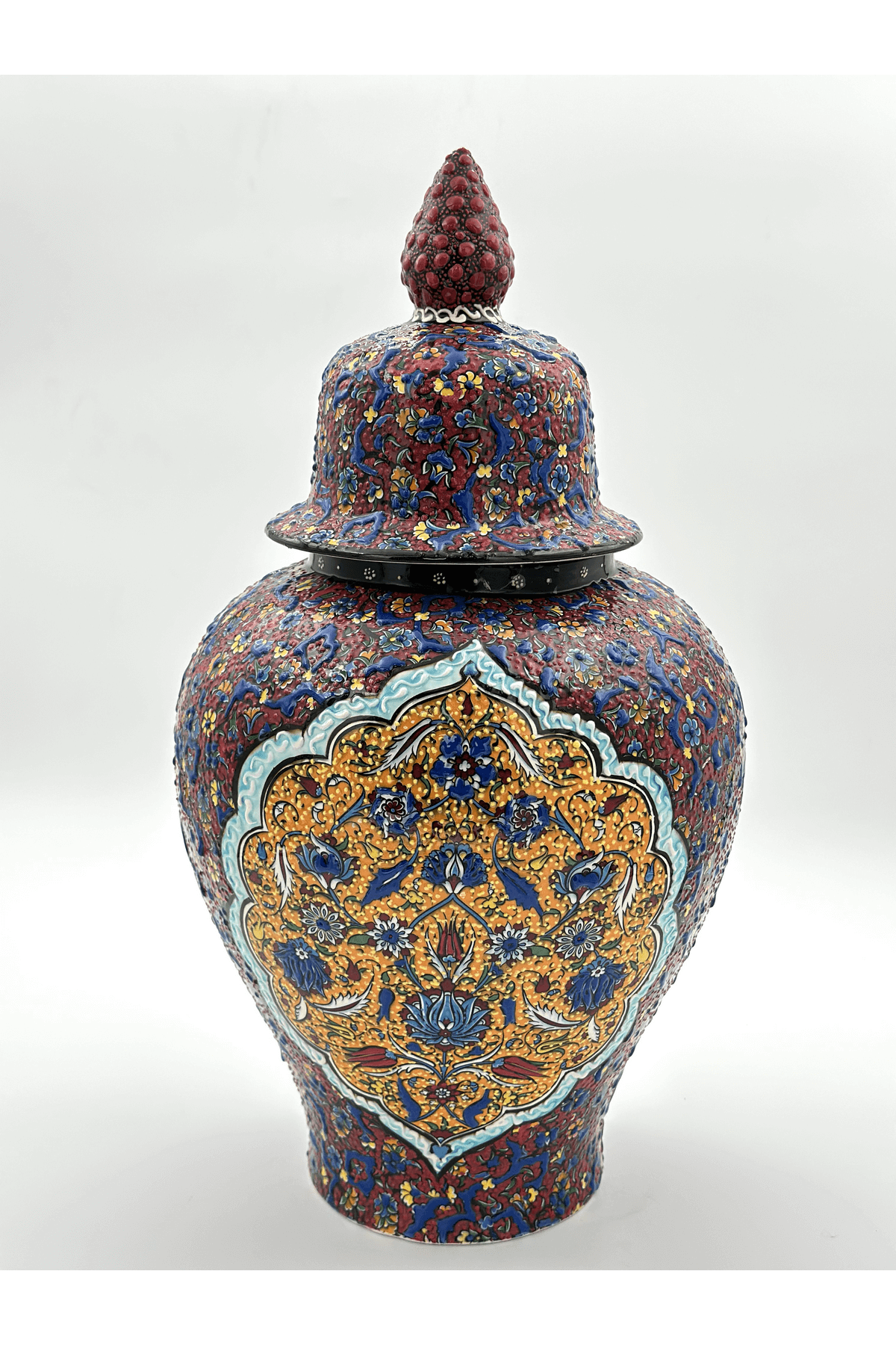 Handmade Decorative Ceramic Vase Jar With Lid 