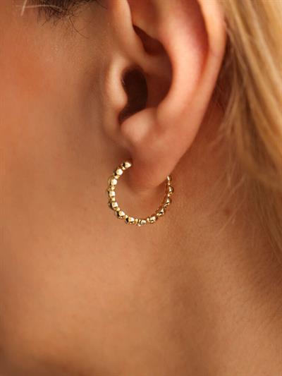 Oval Yuvarlak Top Desenli Altın Kadın Halka Küpe 14 AyarOval Yuvarlak Top Desenli Altın Kadın Halka Küpe 14 Ayar