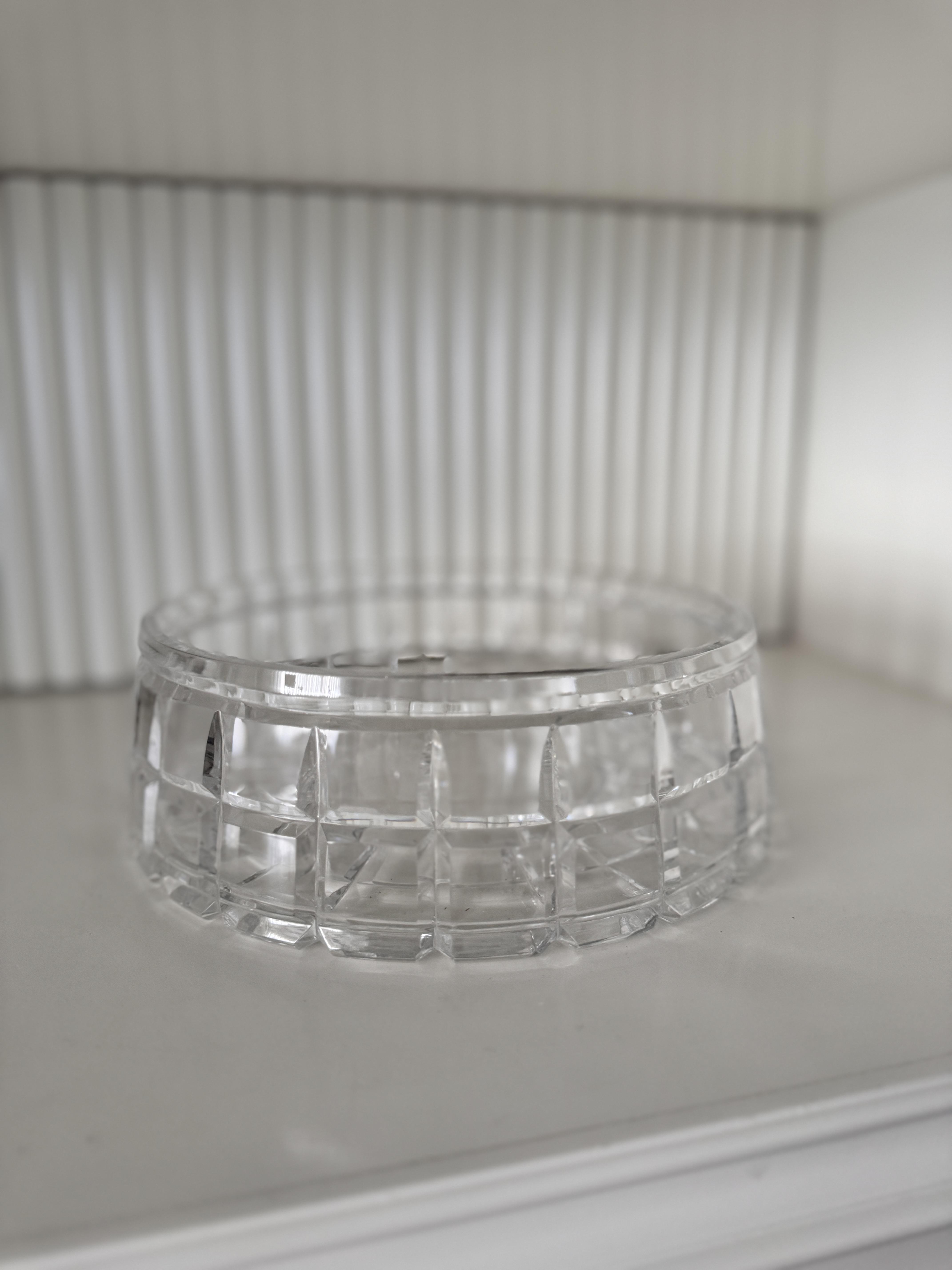 Merkür Kristal Kesme Cam Salata Kasesi Kare Dekor 22 cm
