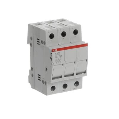 2CSM204753R1801 E93/32 32A 3P Kartuş SİGORTA Yuvası 10.3X38mm