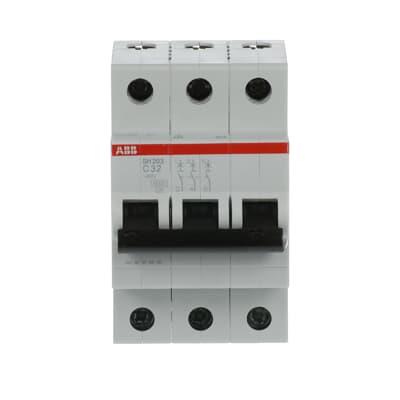 2CDS213001R0324 SH203-C32 3X32A 6KA C Otomat 3P